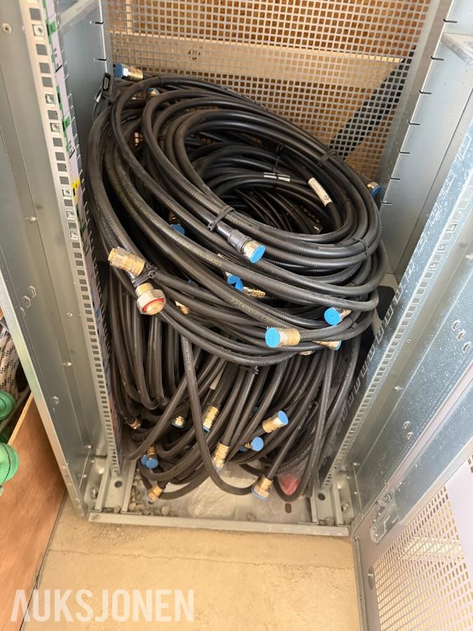  TELEKOM / MOBILNETT UTSTYR FRA KONKURSBO SELGES 