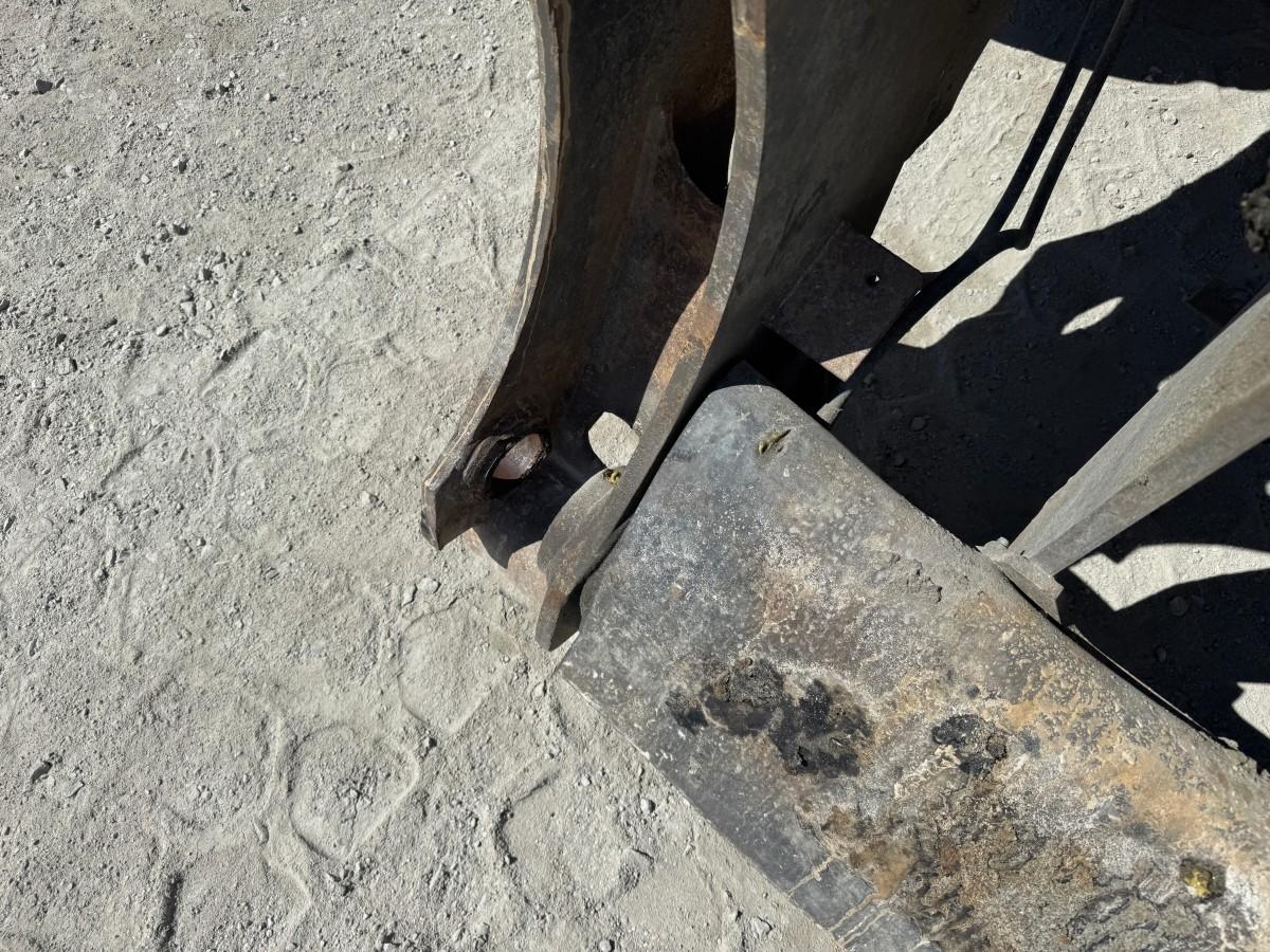 2013 Volvo L180G hjullaster med sentralsmøring, Spakstyring og 3. funksjon