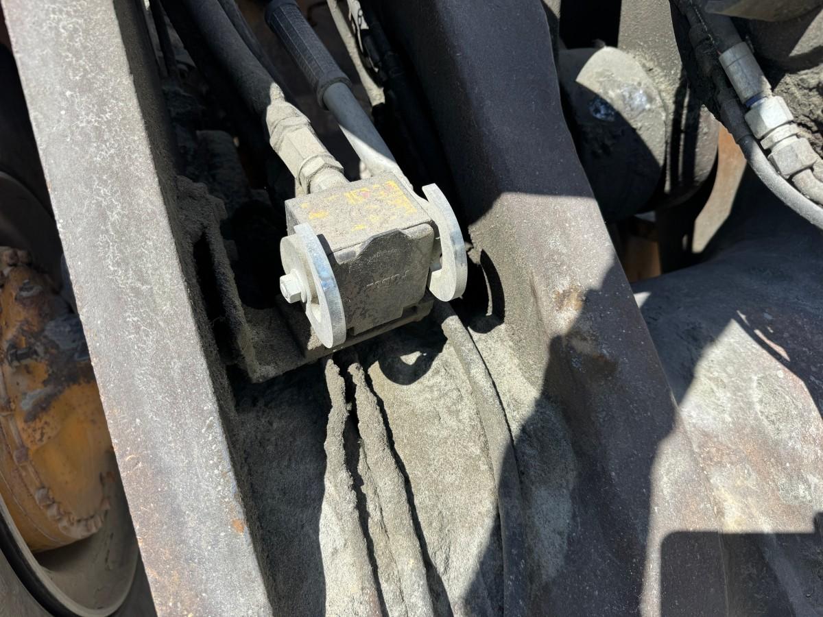 2013 Volvo L180G hjullaster med sentralsmøring, Spakstyring og 3. funksjon