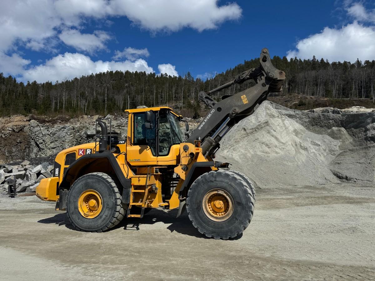 2013 Volvo L180G hjullaster med sentralsmøring, Spakstyring og 3. funksjon