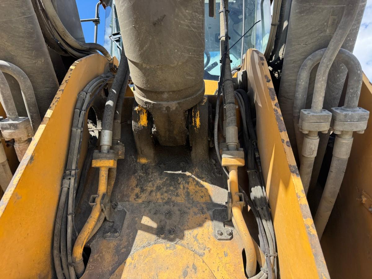 2013 Volvo L180G hjullaster med sentralsmøring, Spakstyring og 3. funksjon