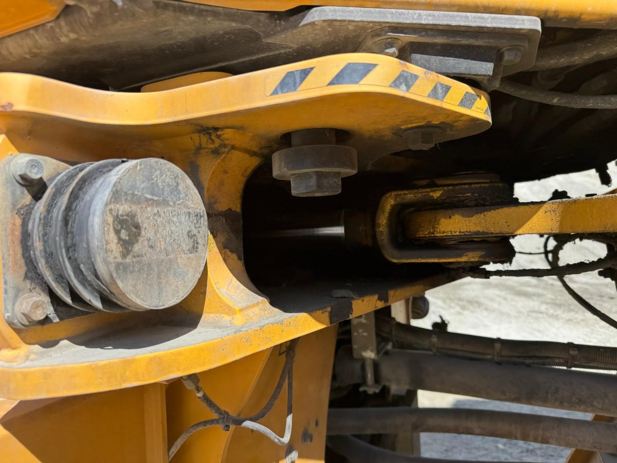 2013 Volvo L180G hjullaster med sentralsmøring, Spakstyring og 3. funksjon