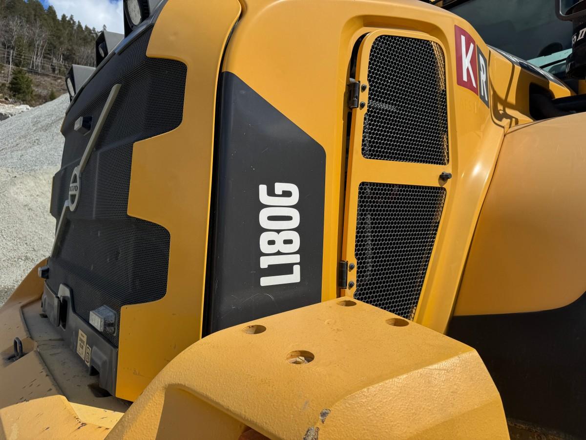 2013 Volvo L180G hjullaster med sentralsmøring, Spakstyring og 3. funksjon