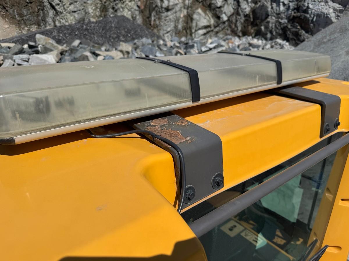 2013 Volvo L180G hjullaster med sentralsmøring, Spakstyring og 3. funksjon