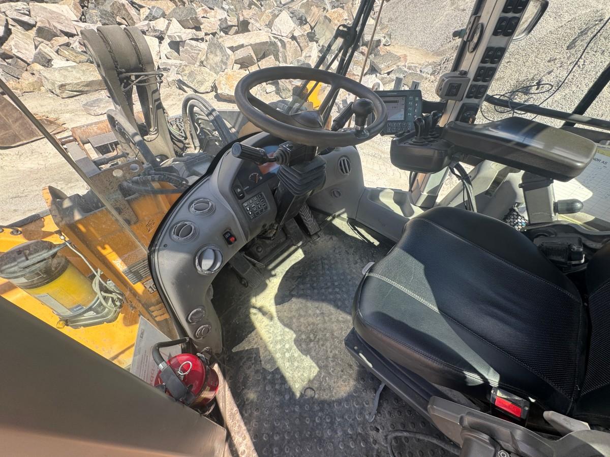2013 Volvo L180G hjullaster med sentralsmøring, Spakstyring og 3. funksjon