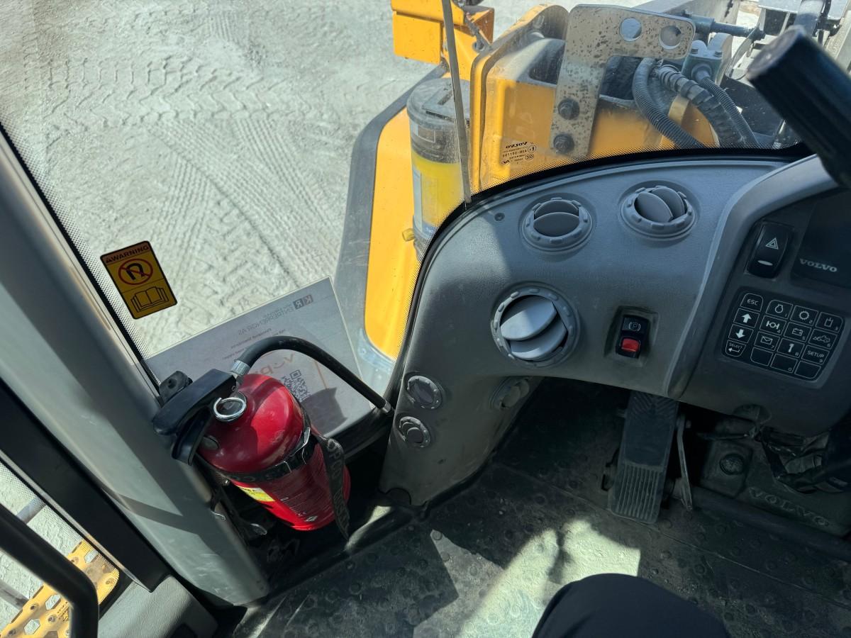 2013 Volvo L180G hjullaster med sentralsmøring, Spakstyring og 3. funksjon