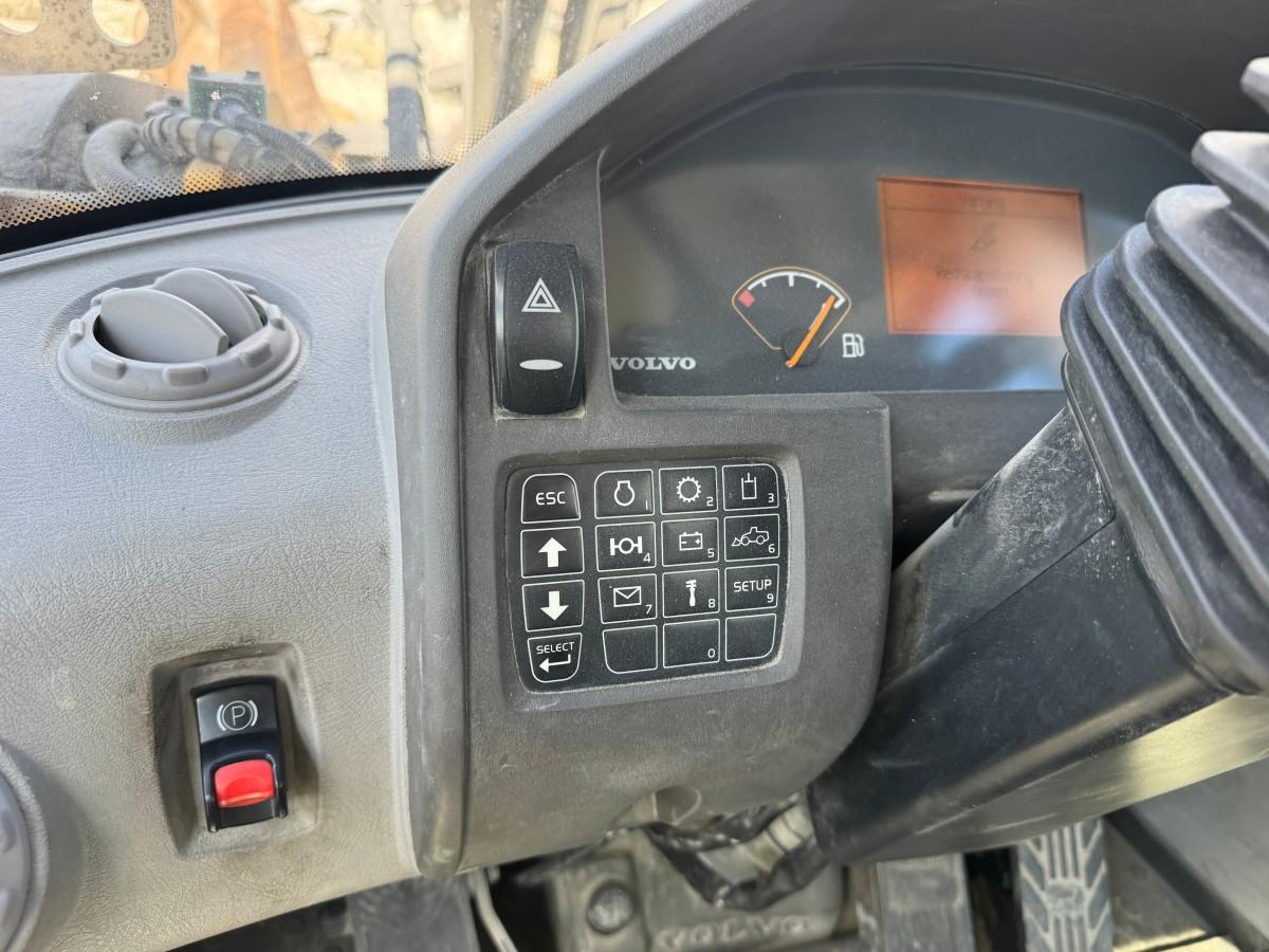2013 Volvo L180G hjullaster med sentralsmøring, Spakstyring og 3. funksjon