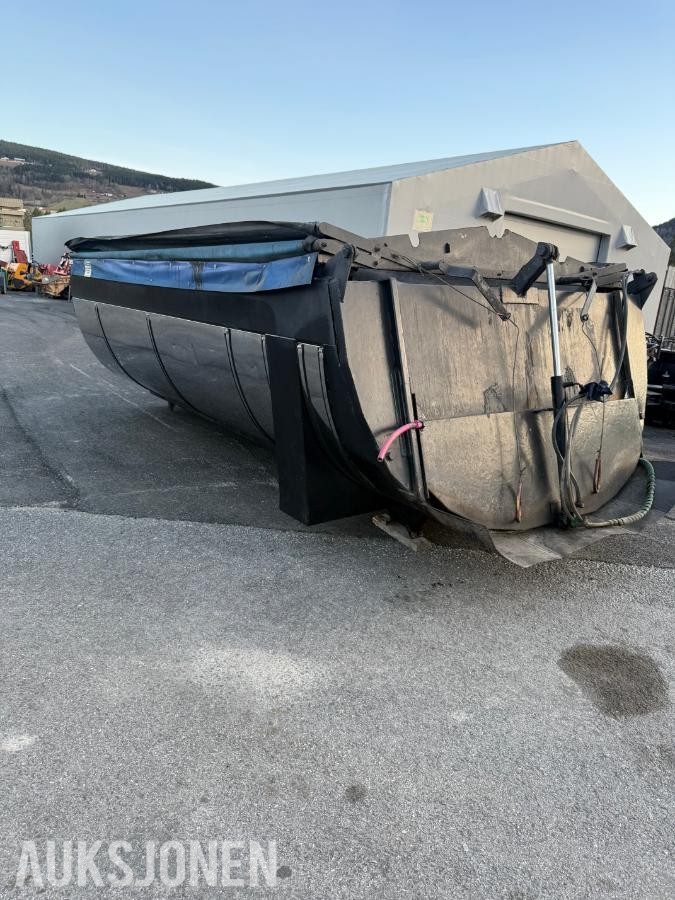 2005 Zetterbergs asfaltbaje til Scania med Istrail påbygg