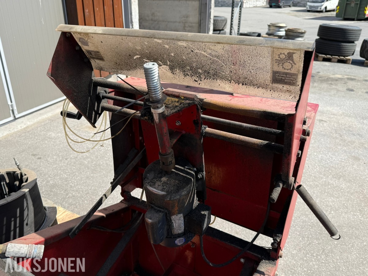 SSG STE-M Seipemaskin for lastebilhjul – 19,5” og 22,5” felger