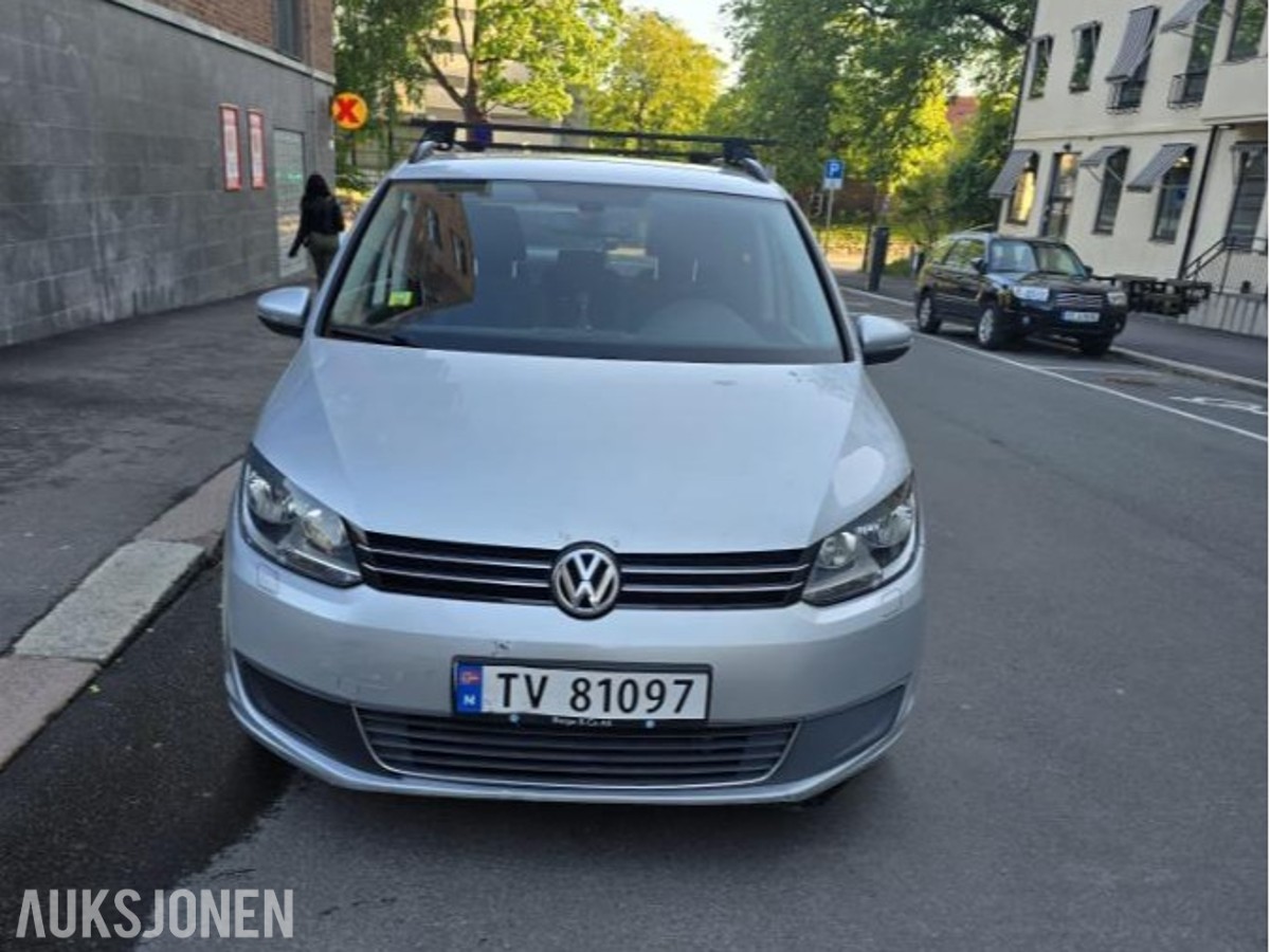 2011 Volkswagen Touran 1.6 diesel 105hk cruisekontroll hengerfeste s+v dekk