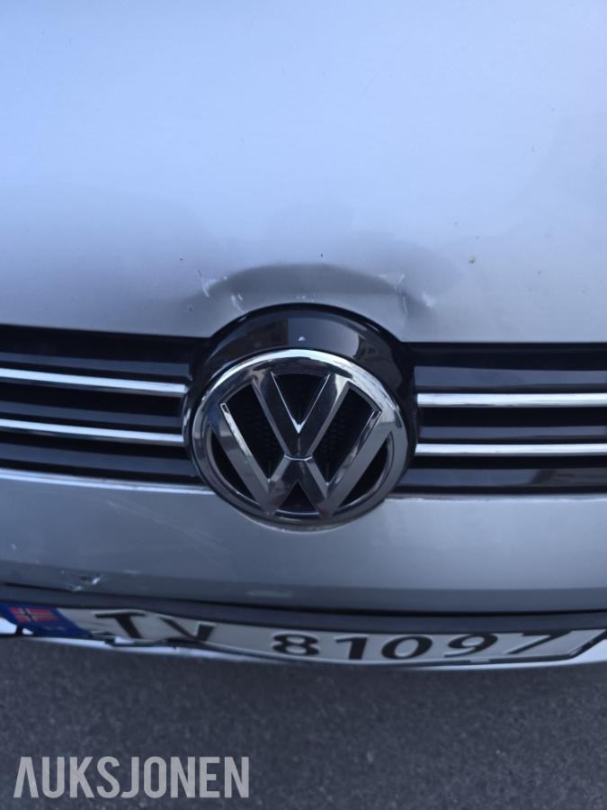 2011 Volkswagen Touran 1.6 diesel 105hk cruisekontroll hengerfeste s+v dekk