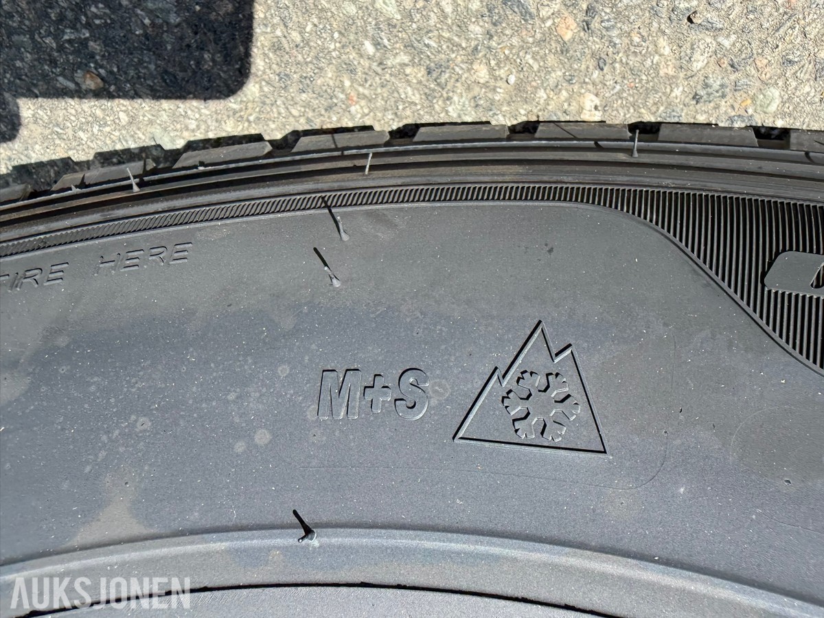 8 stk Jinyu JT767 Lastebil tilhengerdekk – 265/70R19.5