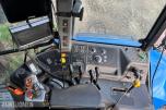 2005 New Holland TD60 traktor med laster