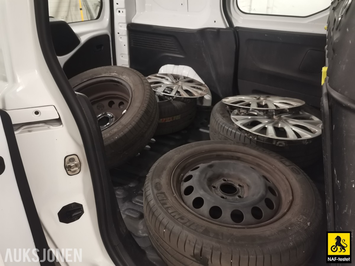 2019 Citroen Berlingo BlueHDI 131 HK L1 AUT SKYVEDØRER PARKERINGSSENSORER
