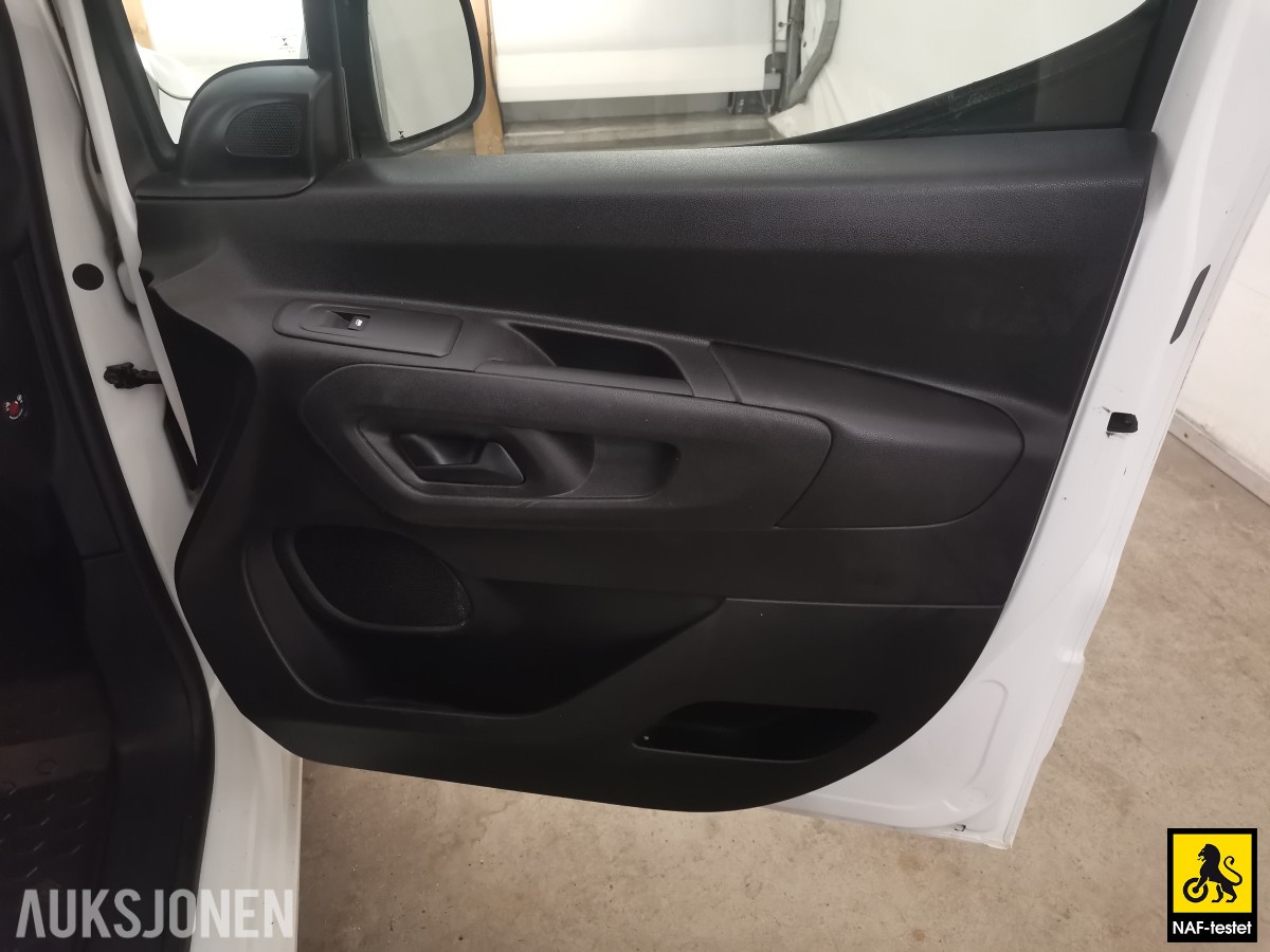 2019 Citroen Berlingo BlueHDI 131 HK L1 AUT SKYVEDØRER PARKERINGSSENSORER