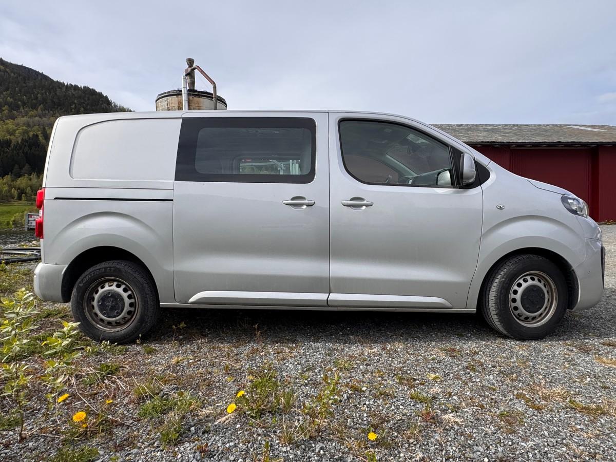 2018 Peugeot EXPERT 2.0-122 D Hengerfeste, Eu ok. 3 Seter