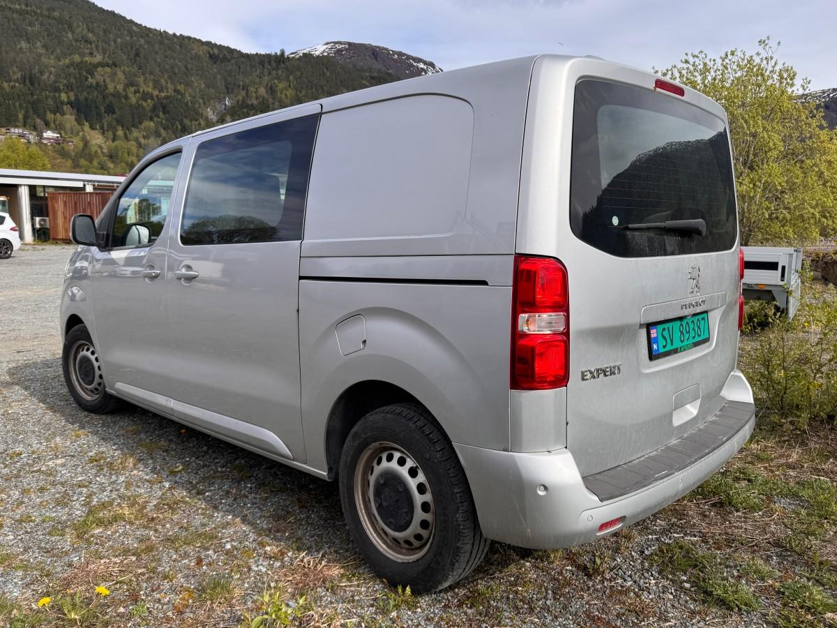 2018 Peugeot EXPERT 2.0-122 D Hengerfeste, Eu ok. 3 Seter