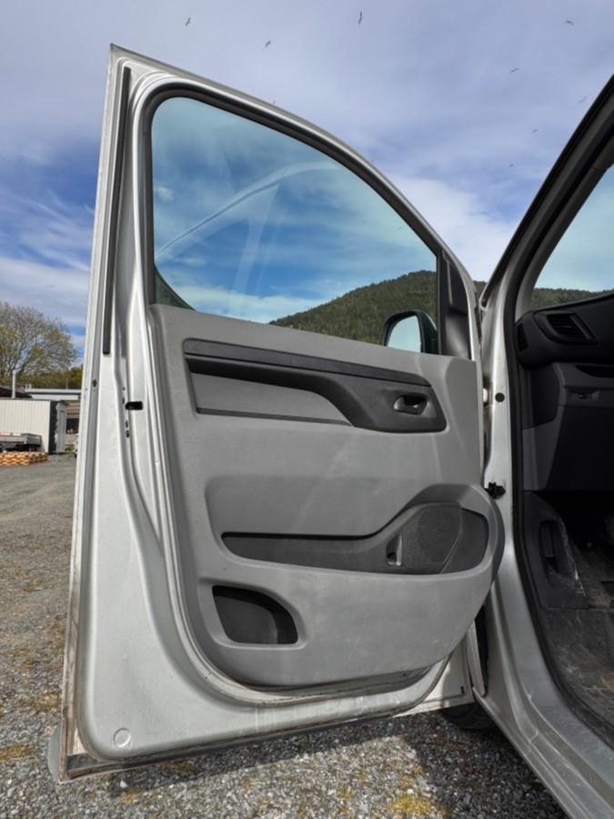 2018 Peugeot EXPERT 2.0-122 D Hengerfeste, Eu ok. 3 Seter