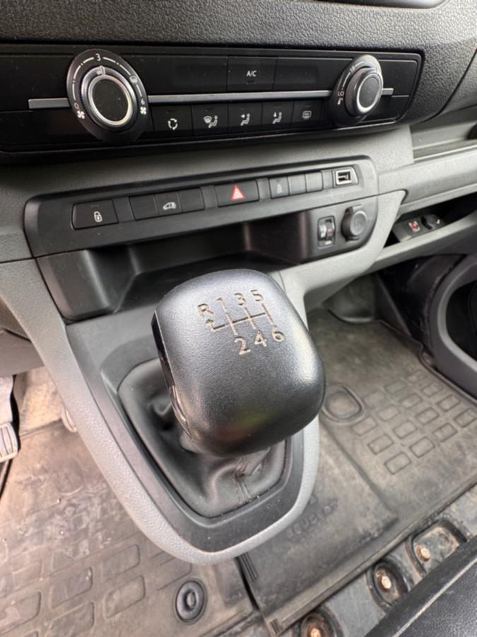 2018 Peugeot EXPERT 2.0-122 D Hengerfeste, Eu ok. 3 Seter