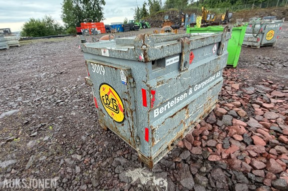 2015 - Dieseltank 1000 liter (Vera) tom tank