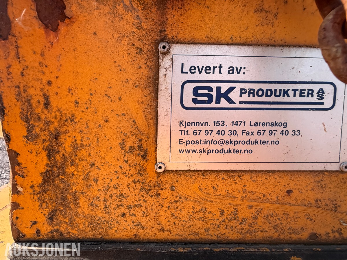 Deseltank Färmartanken AB – 2000 liter - (Ca 900L på tankken)