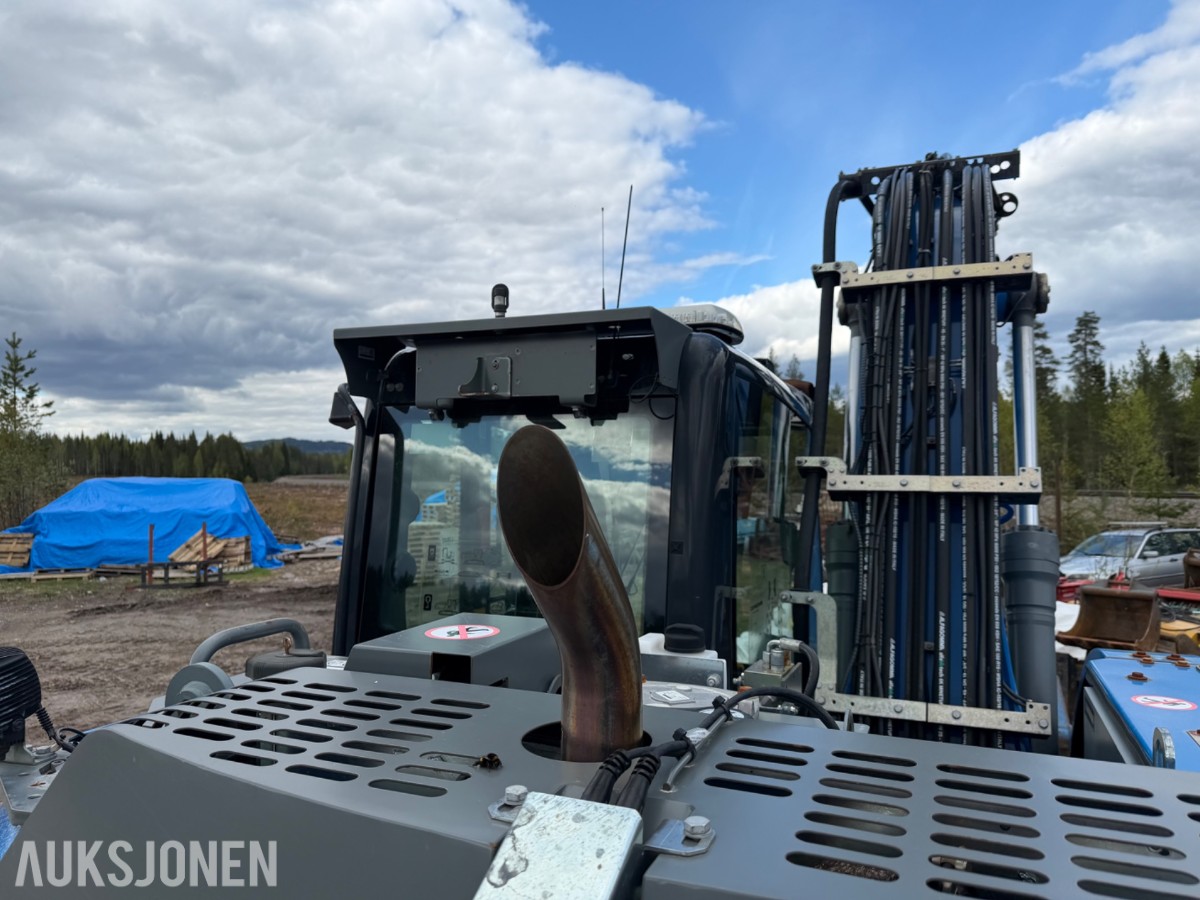 2020 Liebherr R914 compact S Gravemaskin 