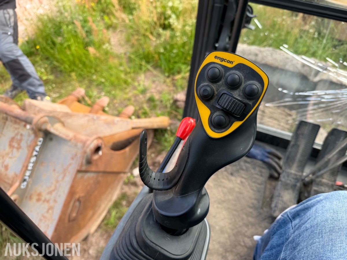 2020 Liebherr R914 compact S Gravemaskin 