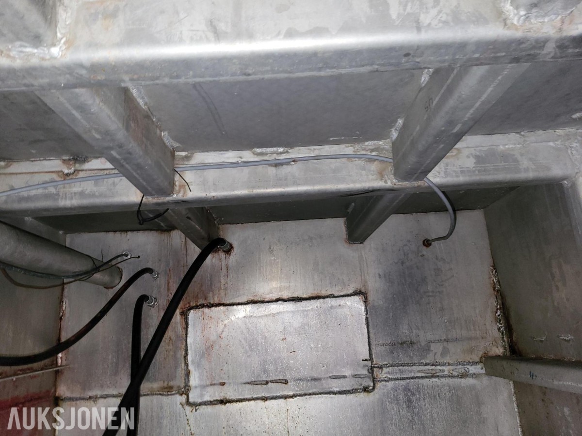 Ørnli Verft arbeidsbåt / aluminiumskatamaran | 9,9 m | 2 x SABB | Kran | Reparasjonsobjekt