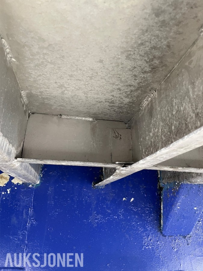 Ørnli Verft arbeidsbåt / aluminiumskatamaran | 9,9 m | 2 x SABB | Kran | Reparasjonsobjekt
