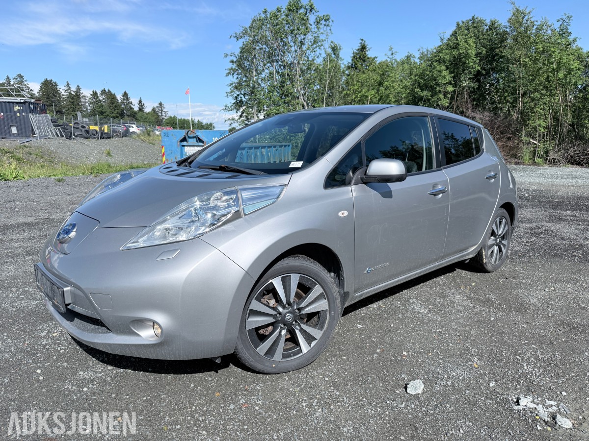 2016 Nissan LEAF *UTEN MINSTEPRIS* TEKNA 30KWH 360-KAMERA SKINN RATTVARME CRUISE