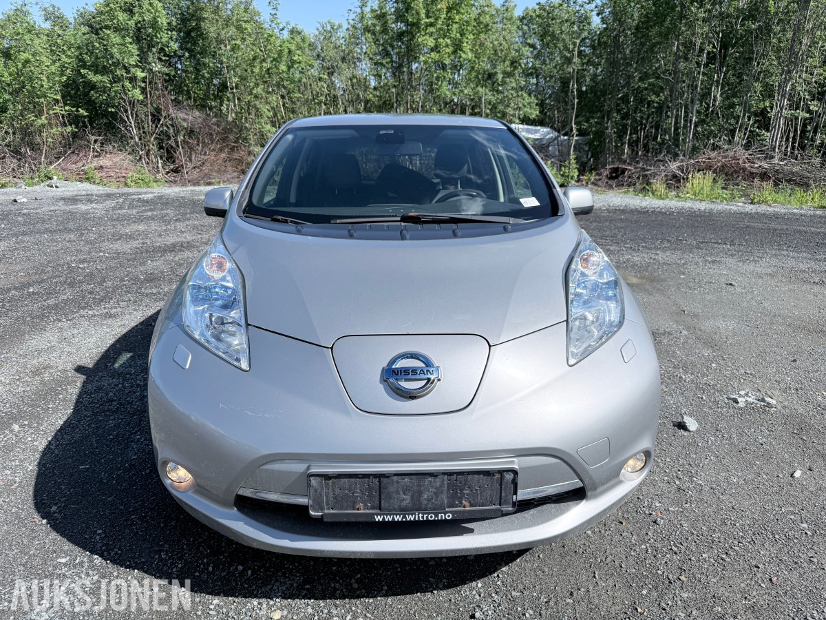 2016 Nissan LEAF *UTEN MINSTEPRIS* TEKNA 30KWH 360-KAMERA SKINN RATTVARME CRUISE