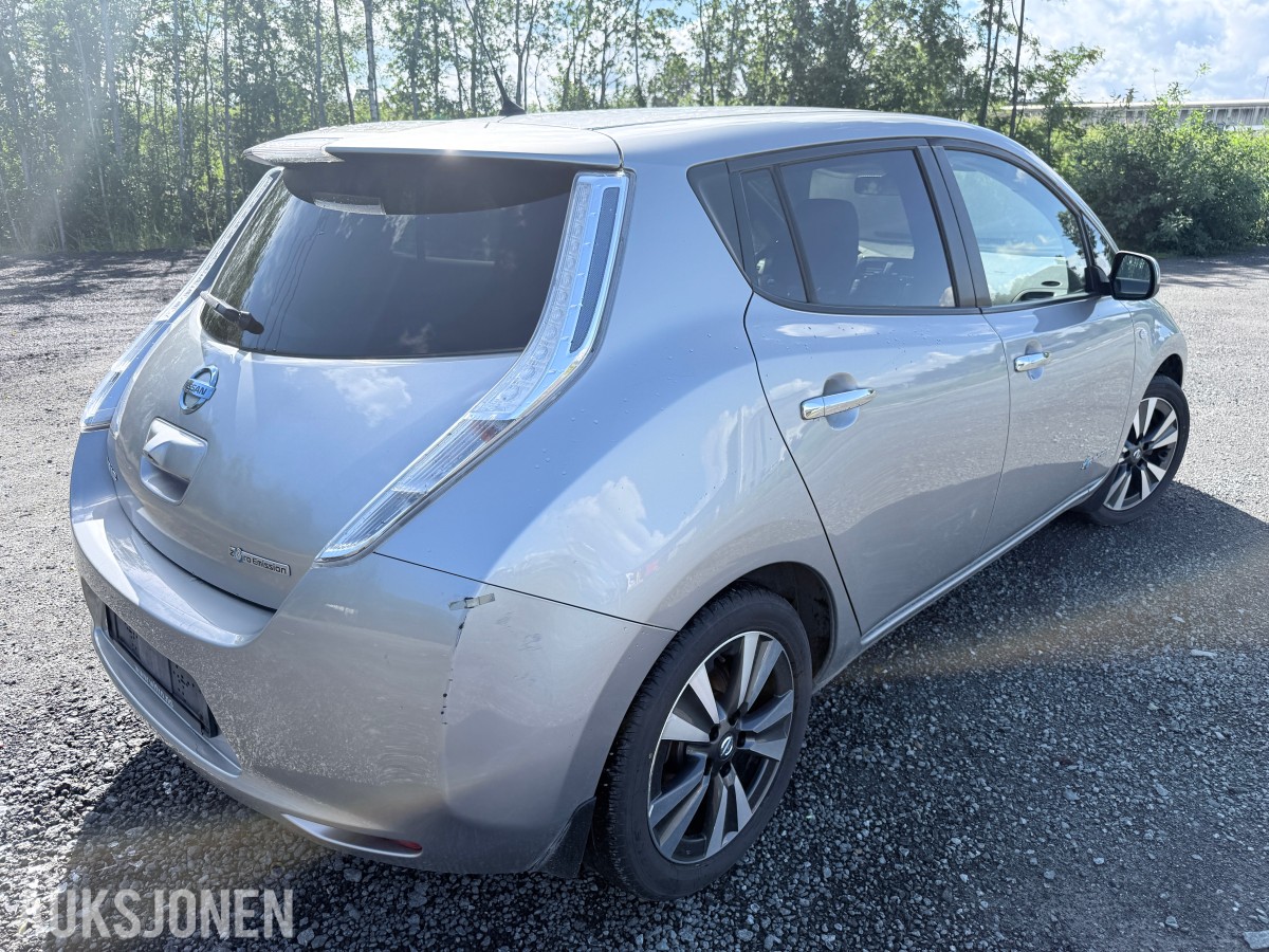 2016 Nissan LEAF *UTEN MINSTEPRIS* TEKNA 30KWH 360-KAMERA SKINN RATTVARME CRUISE
