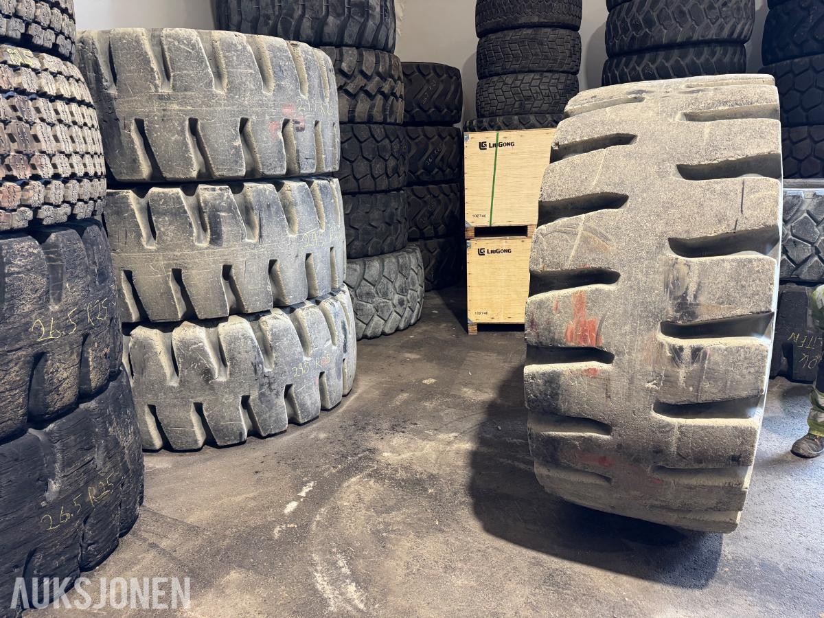 Bridgestone V-Steel D-lug 29.5R25 / 4 stk hjullaster dekk 