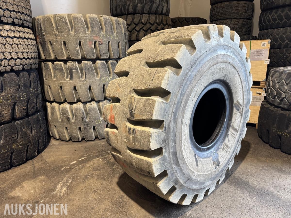 Bridgestone V-Steel D-lug 29.5R25 / 4 stk hjullaster dekk 