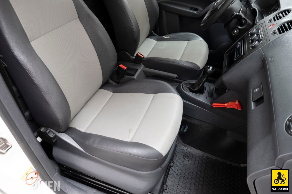 2012 Volkswagen CADDY MAXI 2.0 GASSDRIFT TILHENGERFESTE INNREDNING KUNSTLÆR