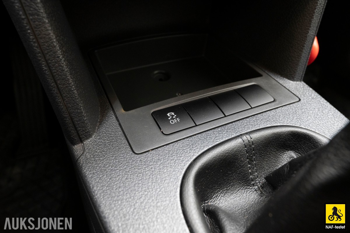 2012 Volkswagen CADDY MAXI 2.0 GASSDRIFT TILHENGERFESTE INNREDNING KUNSTLÆR