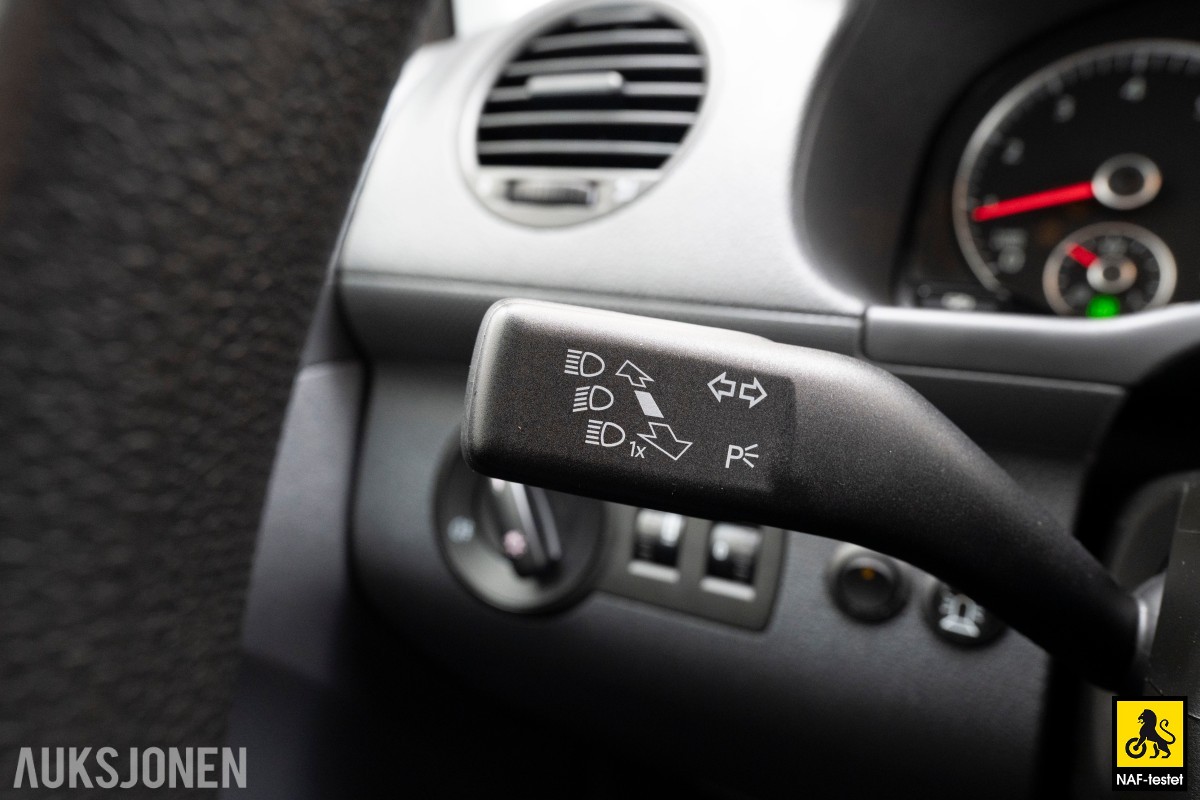 2012 Volkswagen CADDY MAXI 2.0 GASSDRIFT TILHENGERFESTE INNREDNING KUNSTLÆR