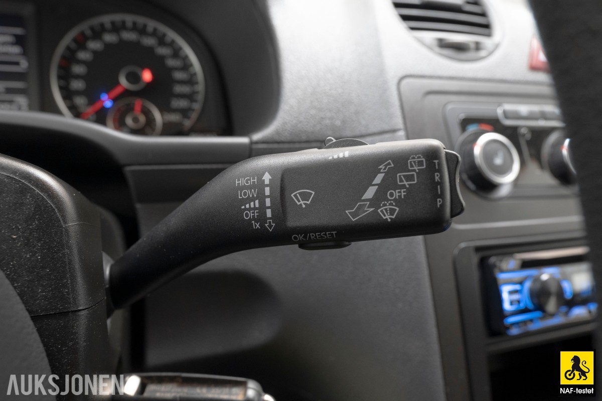 2012 Volkswagen CADDY MAXI 2.0 GASSDRIFT TILHENGERFESTE INNREDNING KUNSTLÆR