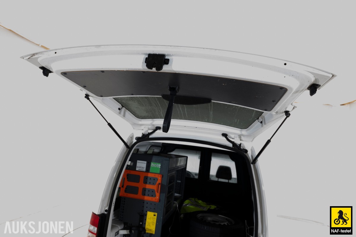 2013 Volkswagen CADDY 2.0 GASSDRIFT INNREDNING KUNSTLÆR