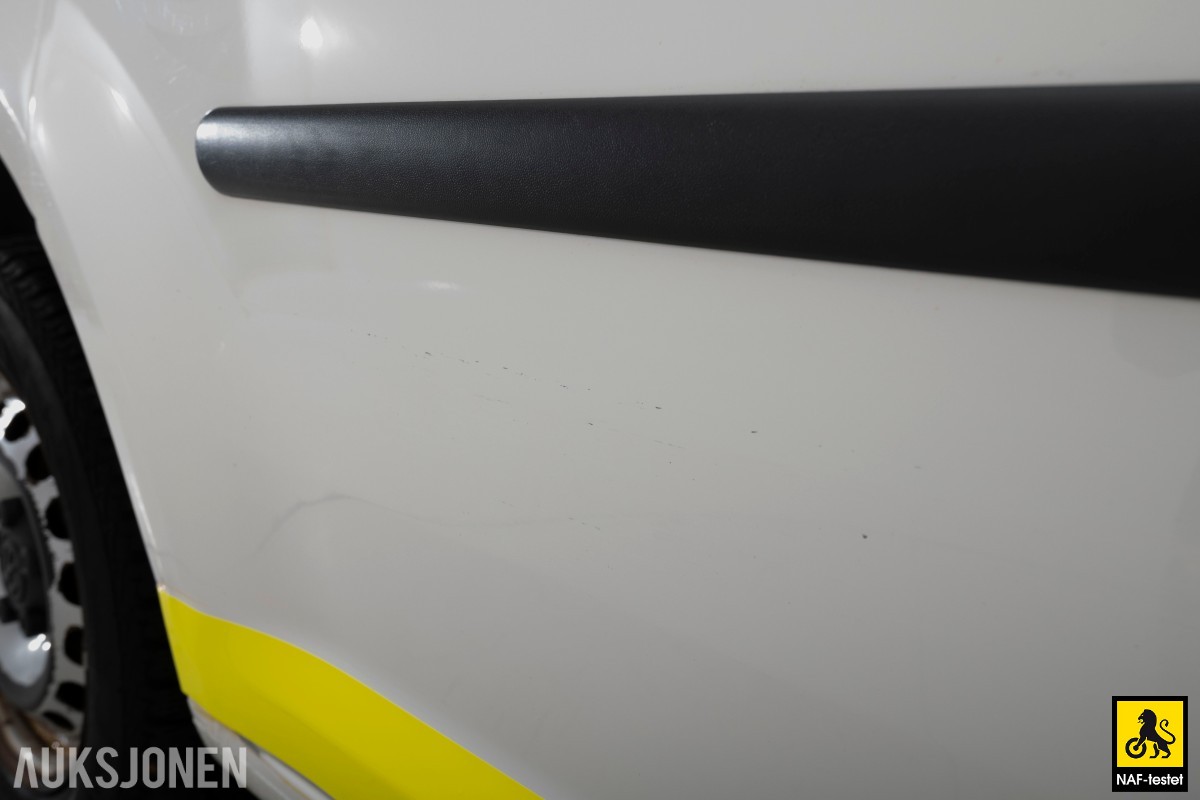 2013 Volkswagen CADDY 2.0 GASSDRIFT INNREDNING KUNSTLÆR