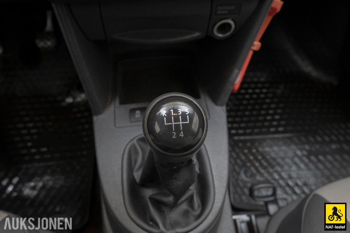 2013 Volkswagen CADDY 2.0 GASSDRIFT INNREDNING KUNSTLÆR