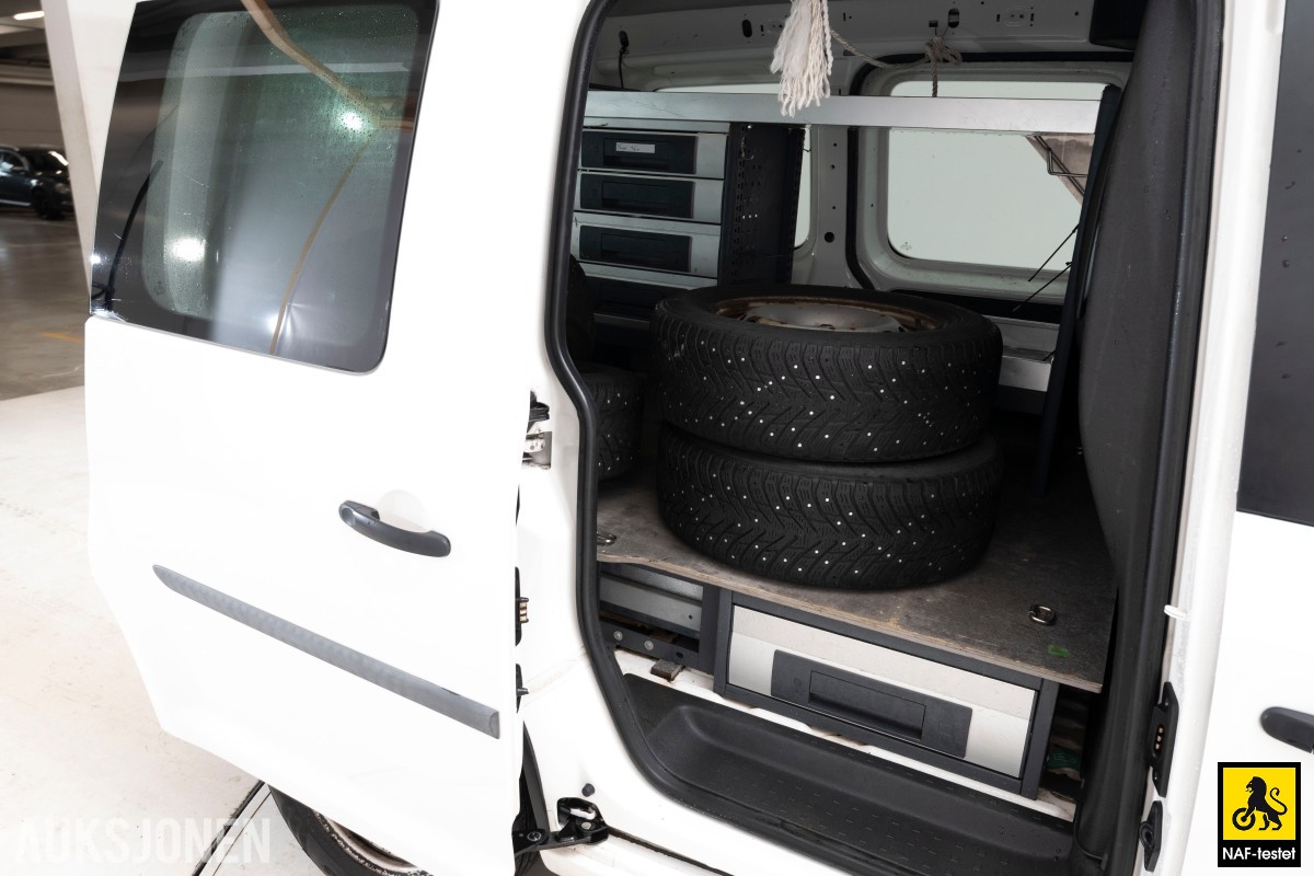 2016 Volkswagen CADDY 110HK TGI GASSDRIFT INNREDNING KUNSTLÆR CRUISE