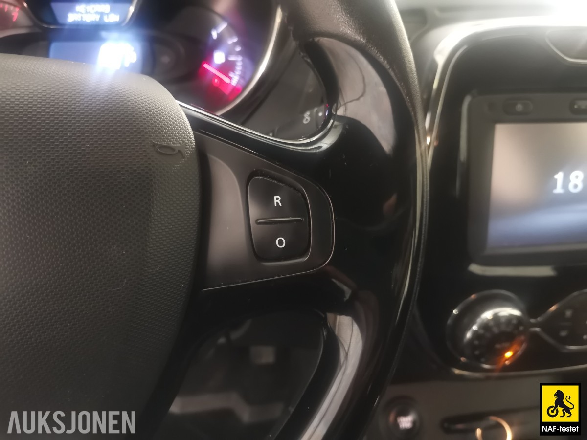 2015 Renault CAPTUR TCe 120HK AUTOMAT NAVI CRUISE LAV KM