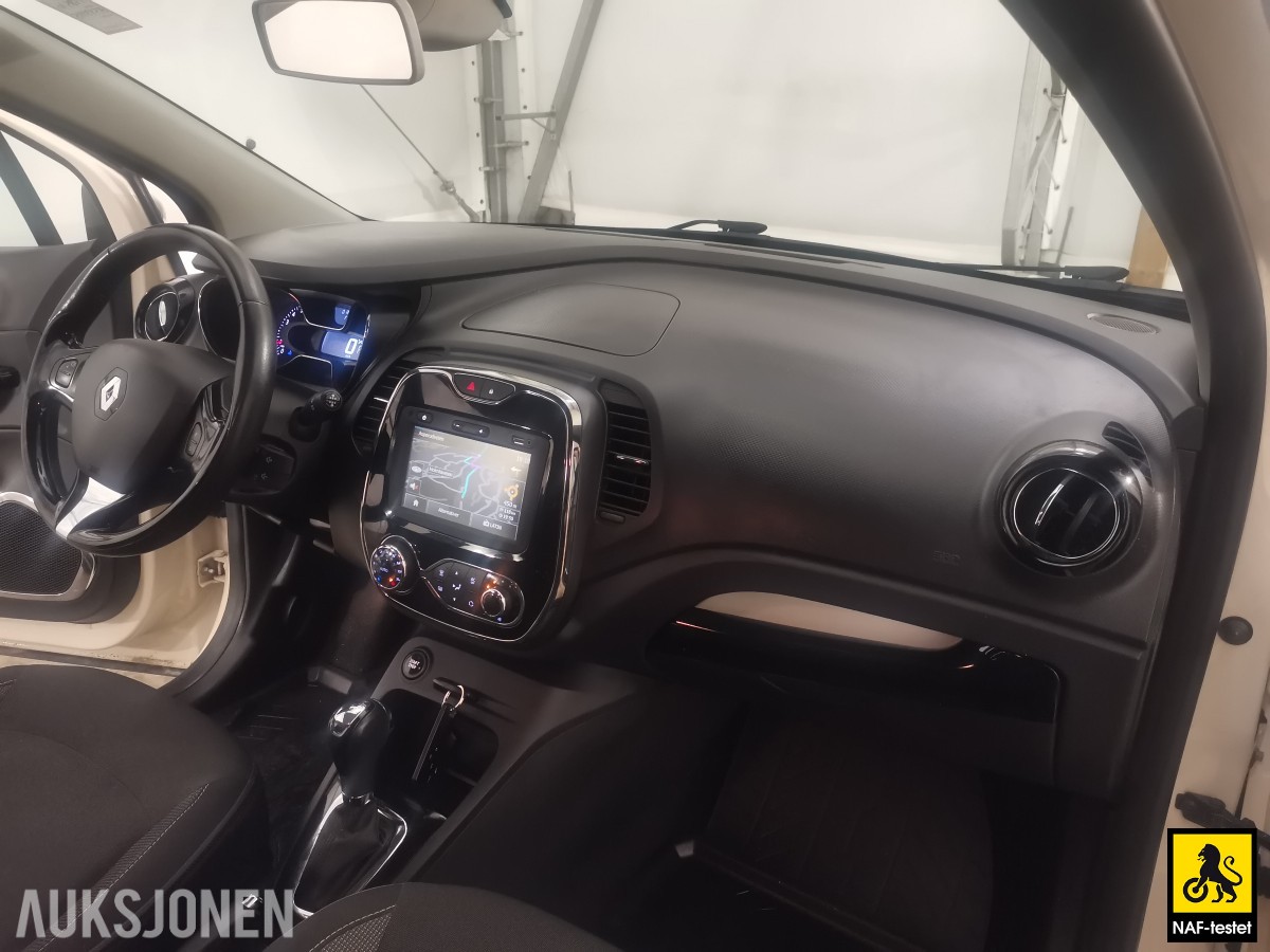 2015 Renault CAPTUR TCe 120HK AUTOMAT NAVI CRUISE LAV KM