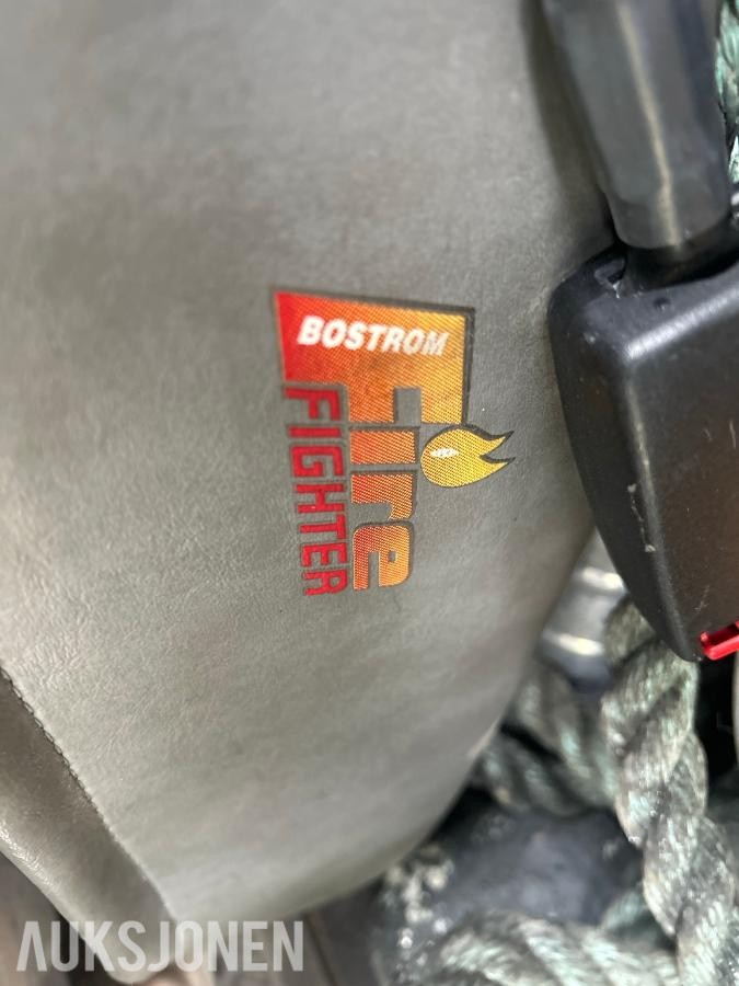 Bostrom Fire Fighter røykdykkerseter / SCBA-seter med innfesting ZIAMATIC
