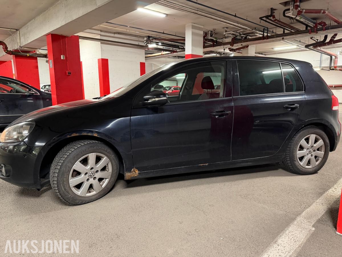 2011 Volkswagen Golf 1.6 Diesel, Automat, EU OK til 03.2028