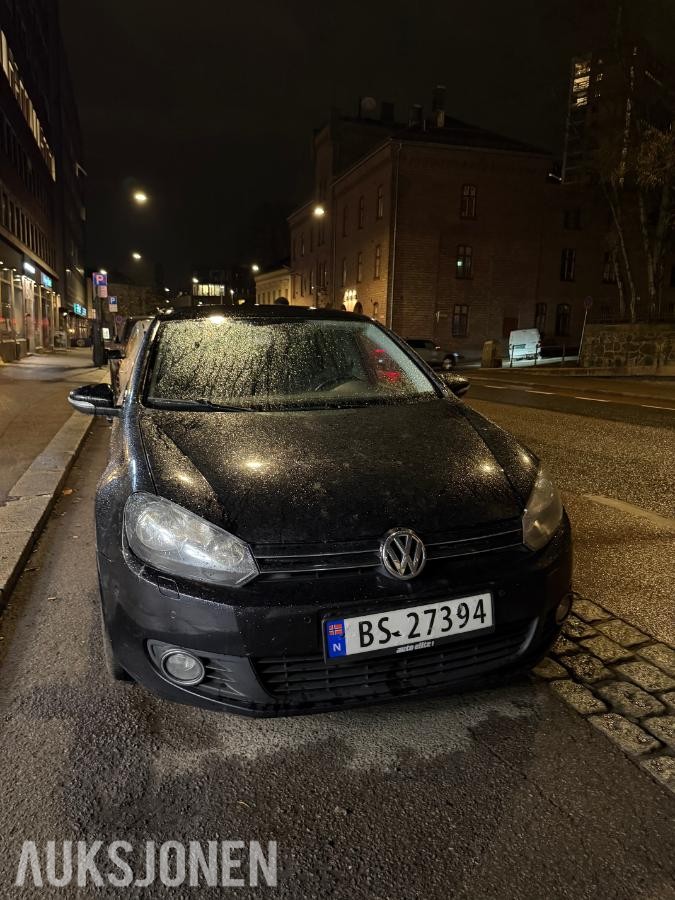 2011 Volkswagen Golf 1.6 Diesel, Automat, EU OK til 03.2028