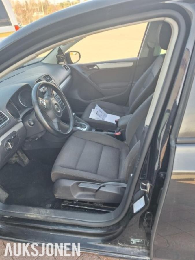 2011 Volkswagen Golf 1.6 Diesel, Automat, EU OK til 03.2028