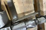 Liebherr hydraulikkblokk med ventiler og koblinger – industrielt hydraulikksystem 