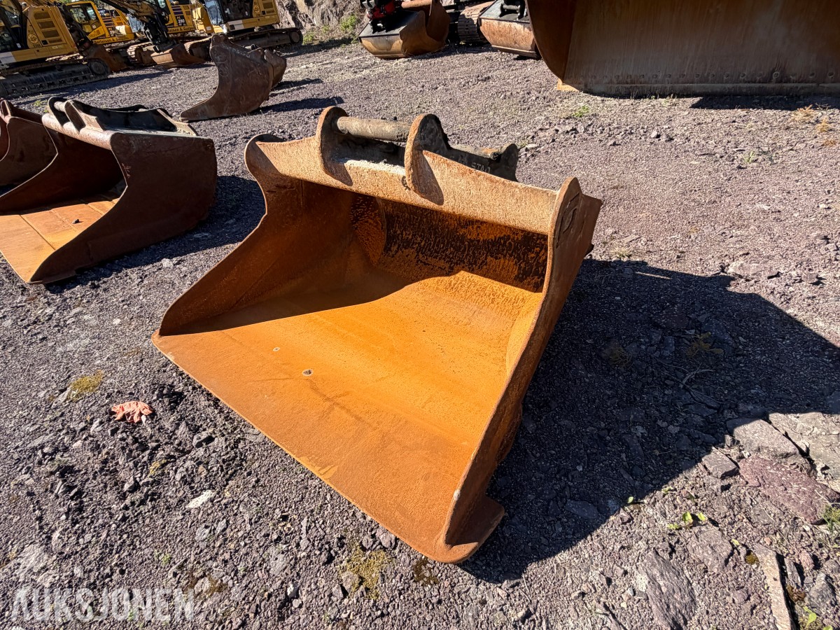 2022 Gjerstad Pusseskuffe S70 1100 Liter